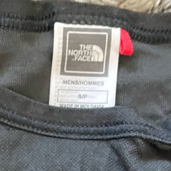 The North Face Base Layer Long Sleeve Shirt - Picture 2 of 3